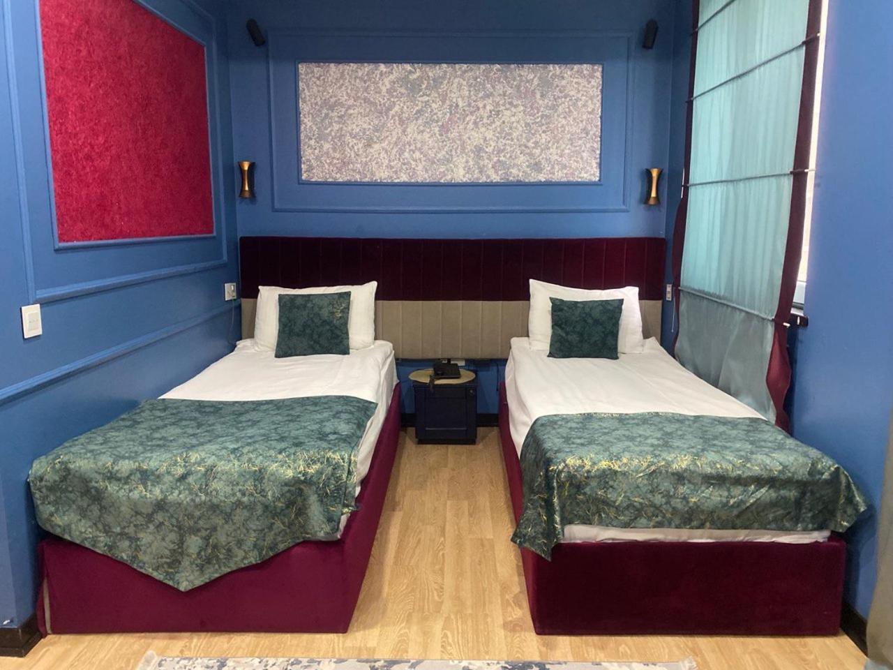 Hotel Vitrage 4*